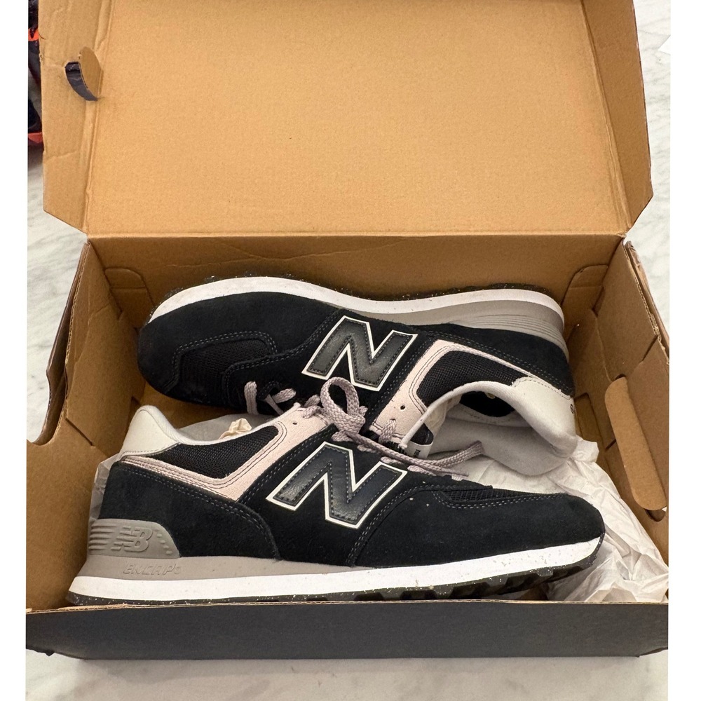 New Balance 574 ML574EVB Black Grey Suede Men's Classic Sneaker Size 10 With Box